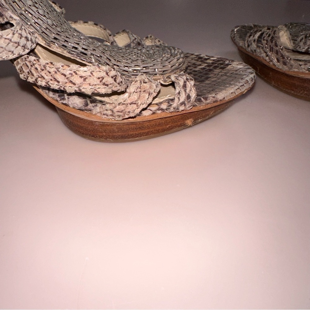 Calvin Klein Perla Python Platform Heels Tan Blac… - image 3